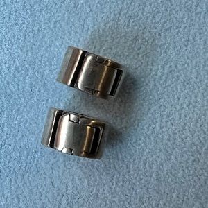 Chamilla, 925 Sterling silver . Set of (2) stoppers for charm bracelet.